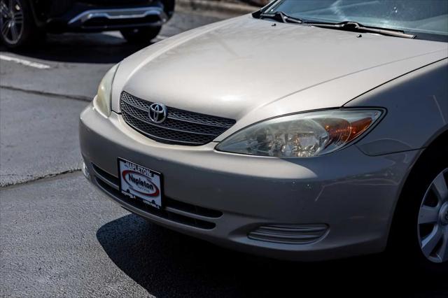 2003 Toyota Camry LE