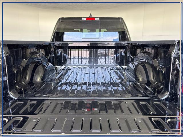 2026 Ram 1500 Laramie Crew Cab 4x4 64 Box