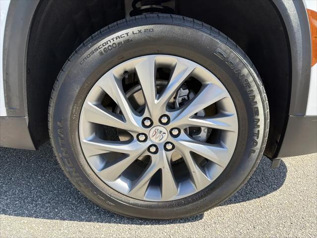 2025 Buick Enclave Preferred FWD