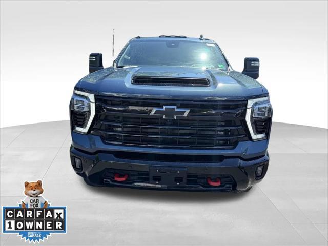 2025 Chevrolet Silverado 2500HD 4WD Crew Cab Standard Bed LTZ