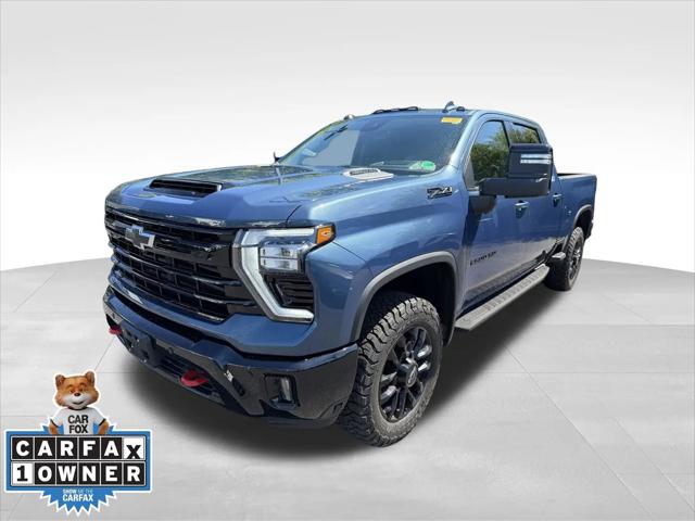 2025 Chevrolet Silverado 2500HD 4WD Crew Cab Standard Bed LTZ
