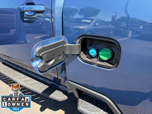 2025 Chevrolet Silverado 2500HD 4WD Crew Cab Standard Bed LTZ