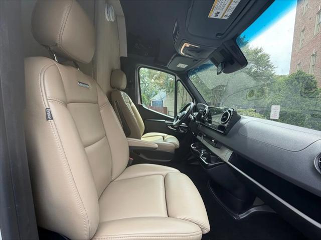 2022 Mercedes-Benz Sprinter 2500 Standard Roof V6