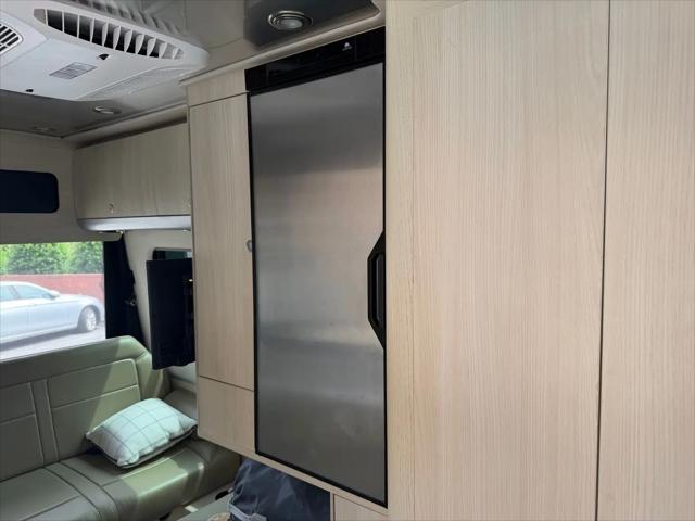 2022 Mercedes-Benz Sprinter 2500 Standard Roof V6