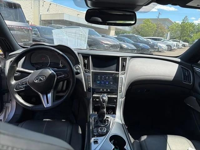 2019 INFINITI Q60 3.0t LUXE