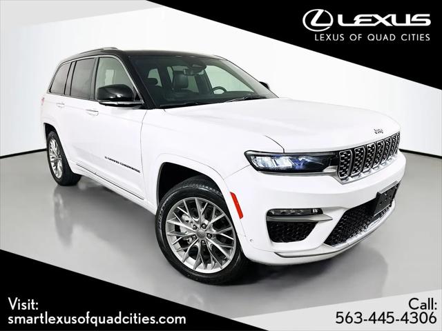 2024 Jeep Grand Cherokee Summit 4x4 for sale in Davenport, IA