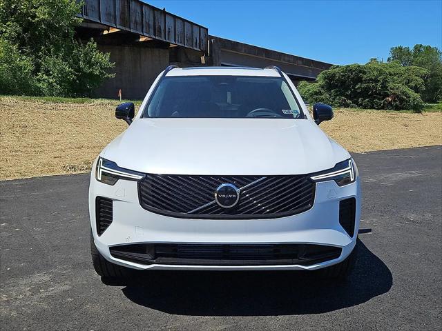 2026 Volvo XC90 Plug-In Hybrid Ultra Dark Theme, T8 AWD, Electric/Gasoline, 7 Seats