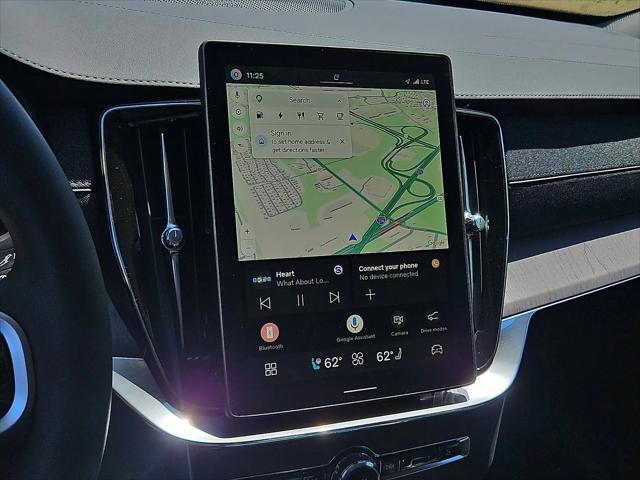 2026 Volvo XC90 Plug-In Hybrid Ultra Dark Theme, T8 AWD, Electric/Gasoline, 7 Seats