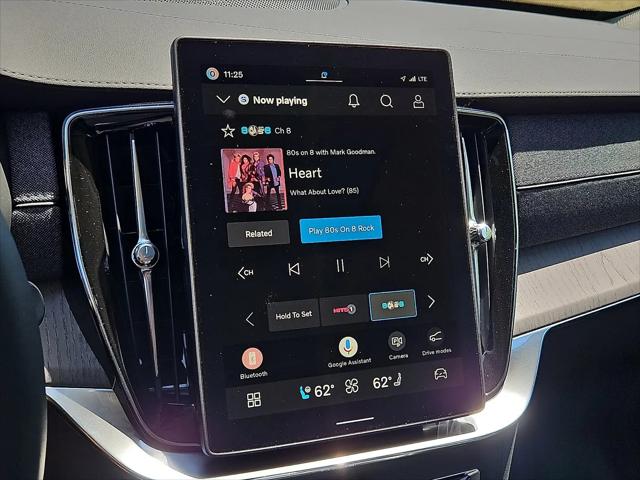 2026 Volvo XC90 Plug-In Hybrid Ultra Dark Theme, T8 AWD, Electric/Gasoline, 7 Seats