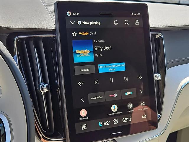 2026 Volvo XC60 Plug-In Hybrid Ultra, T8 AWD Electric/Gasoline, Dark