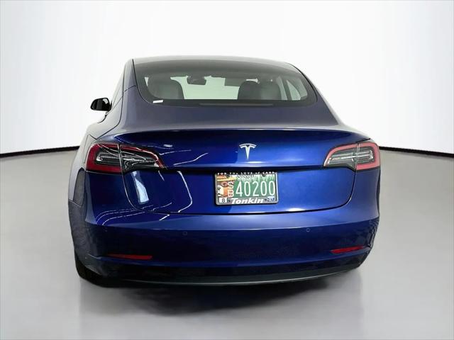 2022 Tesla Model 3 Rear-Wheel Drive