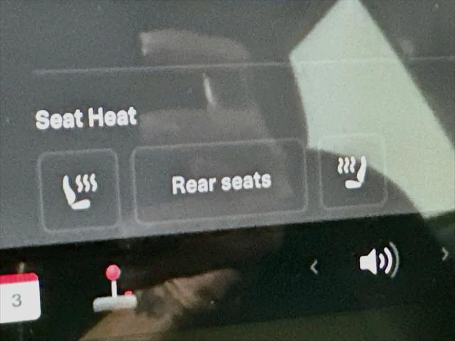 2022 Tesla Model 3 Rear-Wheel Drive