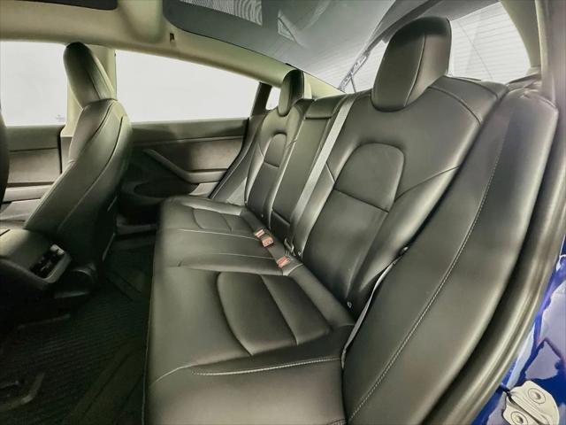 2022 Tesla Model 3 Rear-Wheel Drive