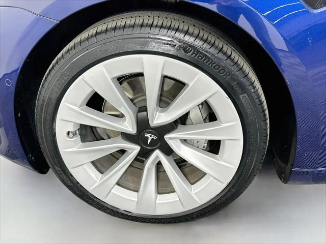 2022 Tesla Model 3 Rear-Wheel Drive