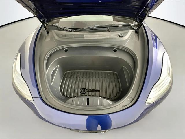 2022 Tesla Model 3 Rear-Wheel Drive