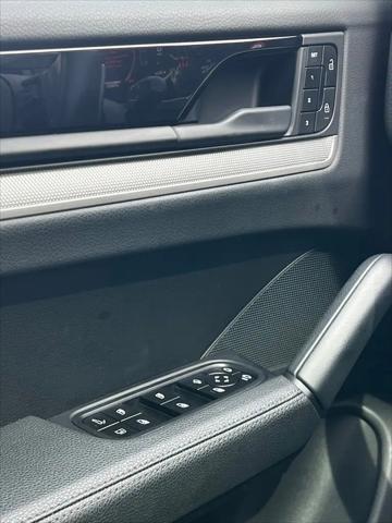 2025 Porsche Cayenne E-Hybrid Cayenne E-Hybrid