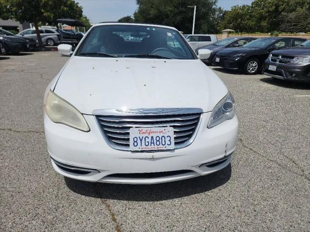 2012 Chrysler 200 Touring