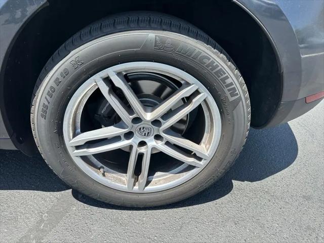 2018 Porsche Macan Sport Edition