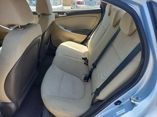 2013 Hyundai Accent GLS