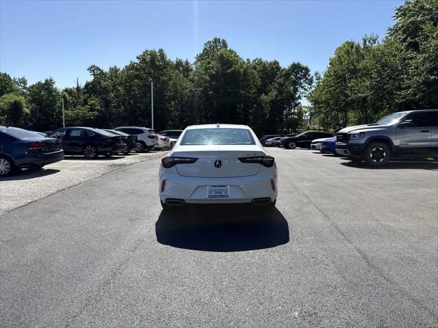 2023 Acura TLX Standard