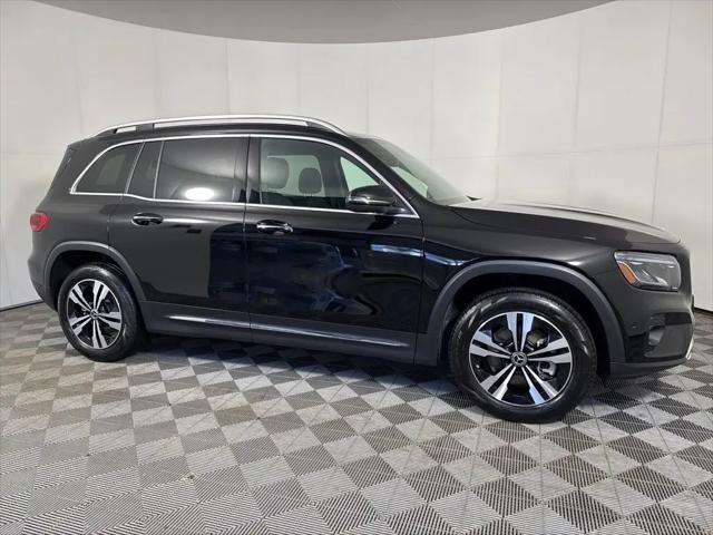 2025 Mercedes-Benz GLB 4MATIC