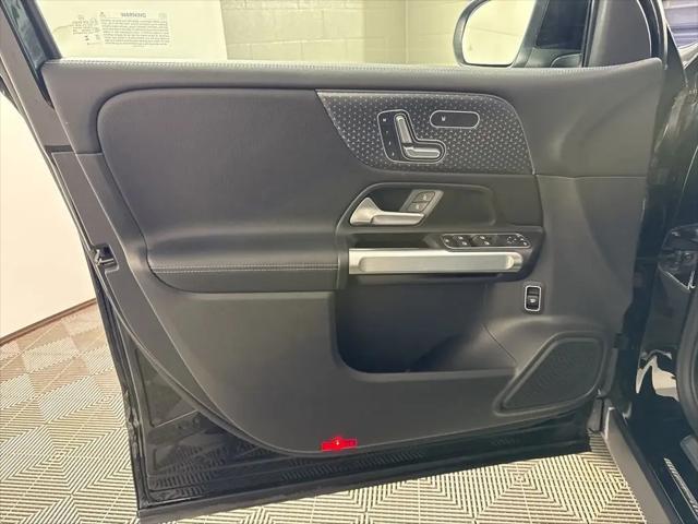2025 Mercedes-Benz GLB 4MATIC