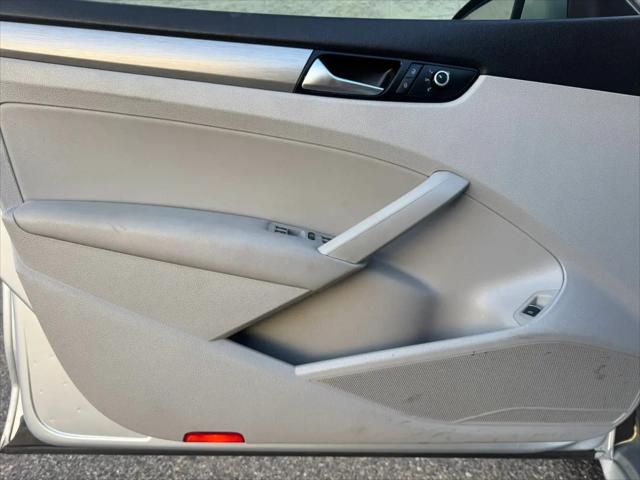 2014 Volkswagen Passat 2.0L TDI SE
