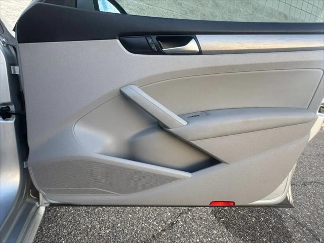 2014 Volkswagen Passat 2.0L TDI SE