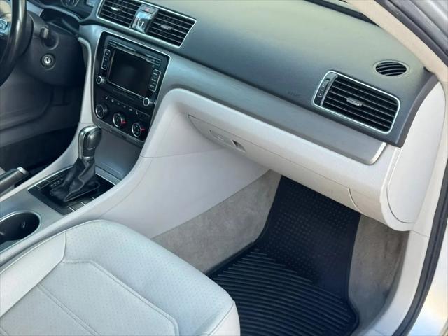 2014 Volkswagen Passat 2.0L TDI SE