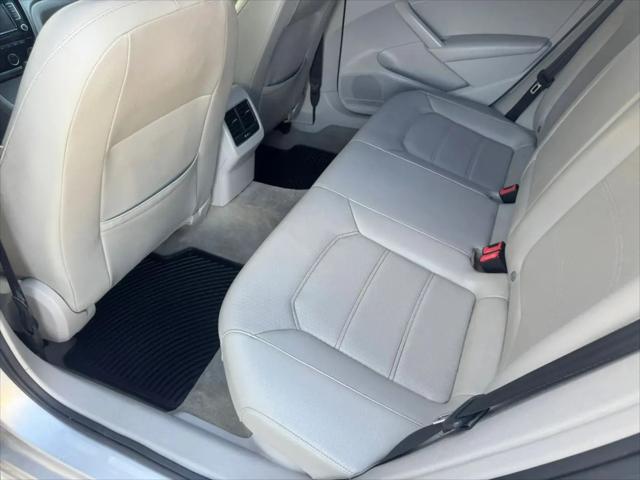 2014 Volkswagen Passat 2.0L TDI SE