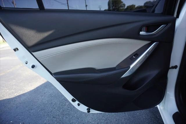 2016 Mazda Mazda6 i Touring