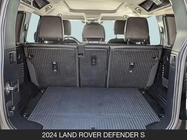 2024 Land Rover Defender 110 P300
