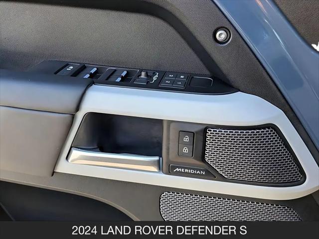 2024 Land Rover Defender 110 P300