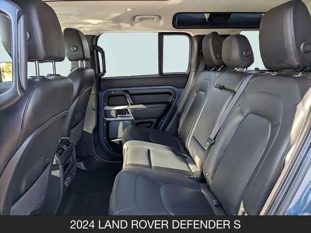 2024 Land Rover Defender 110 P300