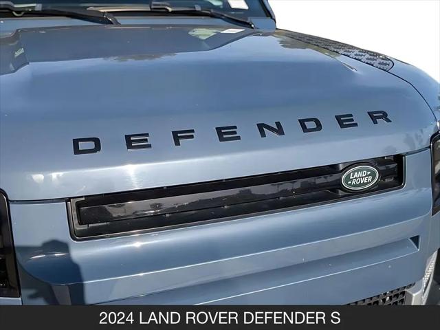 2024 Land Rover Defender 110 P300