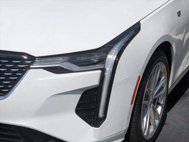2024 Cadillac CT4 Luxury