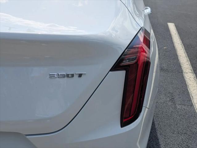 2024 Cadillac CT4 Luxury