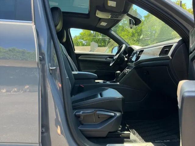 2023 Volkswagen Atlas Cross Sport 3.6L V6 SE w/Technology