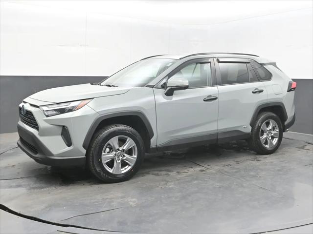 2022 Toyota RAV4 Hybrid XLE