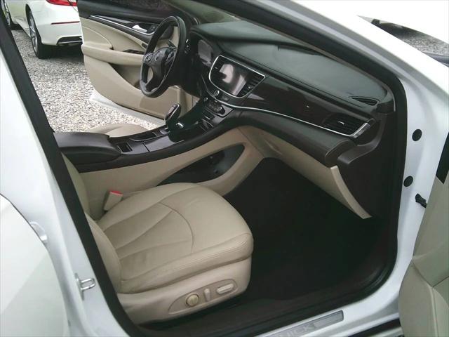 2017 Buick LaCrosse Essence