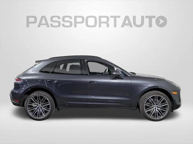 2025 Porsche Macan Macan
