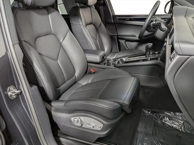 2025 Porsche Macan Macan