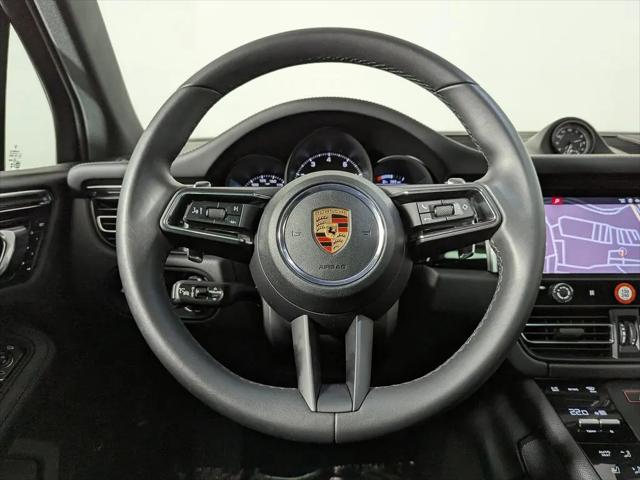2025 Porsche Macan Macan