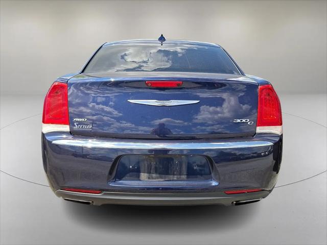 2017 Chrysler 300 AWD