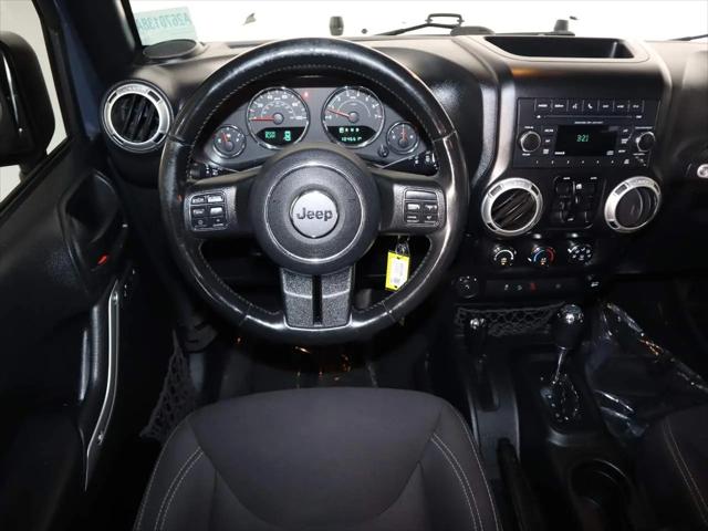 2017 Jeep Wrangler Unlimited Sahara 4x4