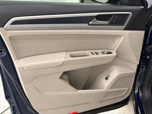 2021 Volkswagen Atlas 3.6L V6 SE w/Technology R-Line