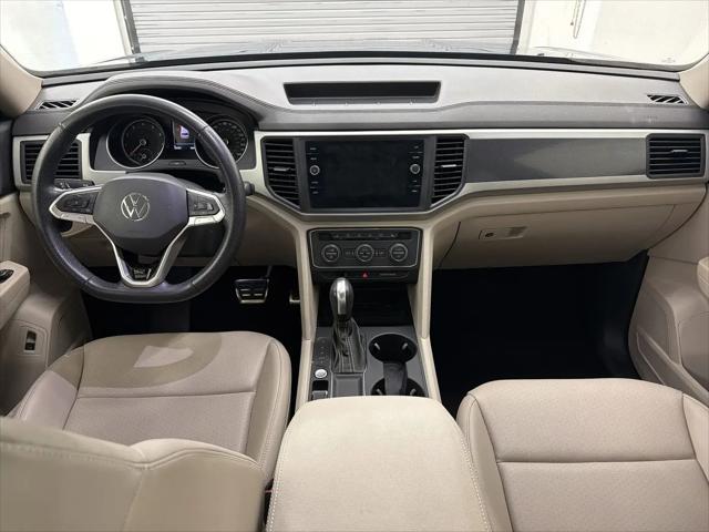 2021 Volkswagen Atlas 3.6L V6 SE w/Technology R-Line