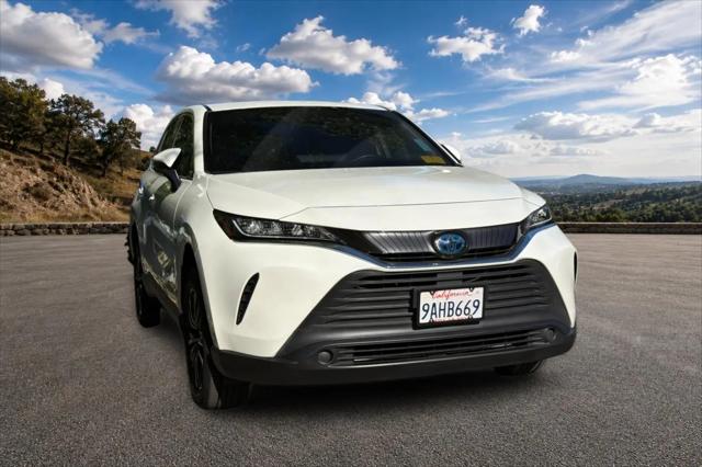 2022 Toyota Venza LE