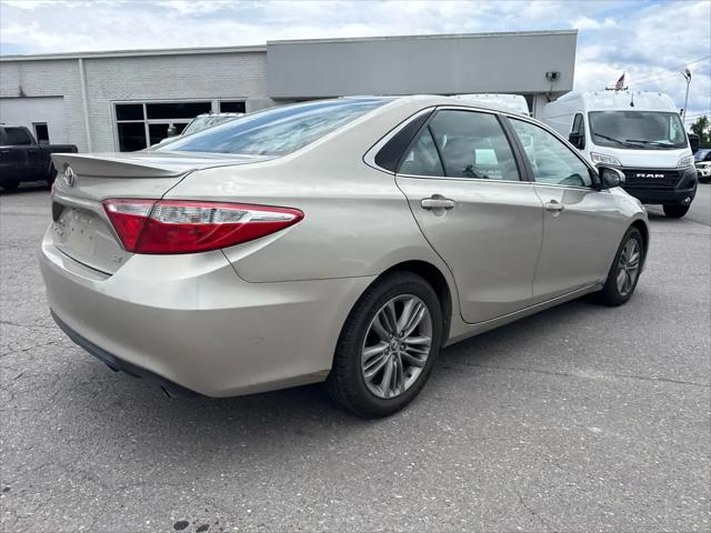 2016 Toyota Camry SE