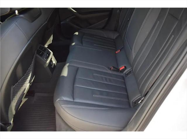 2022 Audi A4 Premium 40 TFSI quattro S tronic